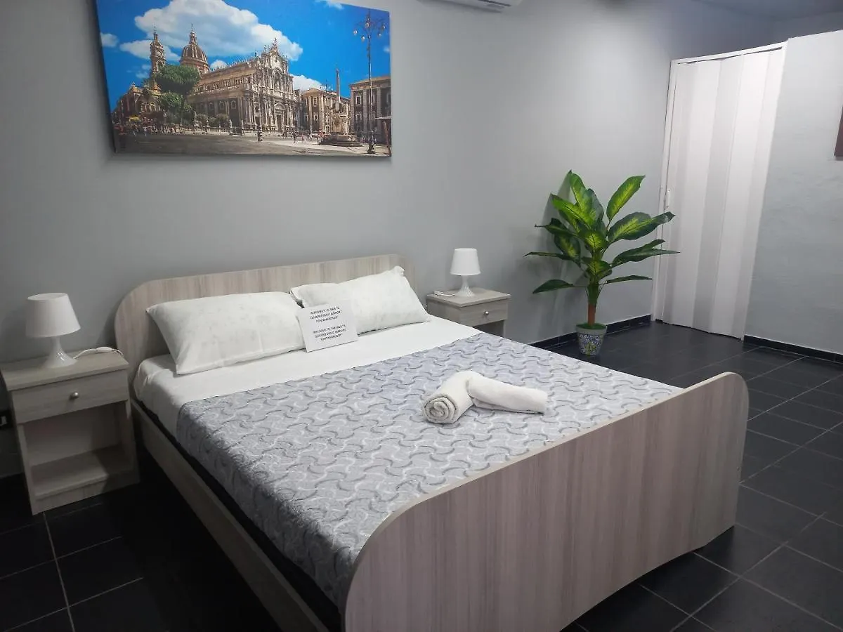 House Il Quadrifoglio Airport Fontanarossa Bed & Breakfast Catania 0*,